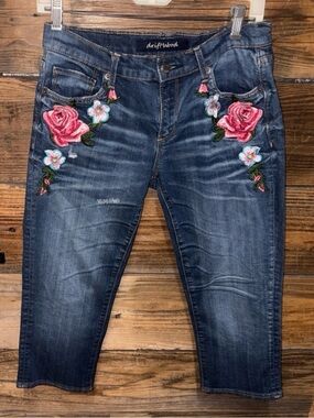 FREE PEOPLE DRIFTWOOD Dark Blue Denim Jeans with Pink Rose Embroidery